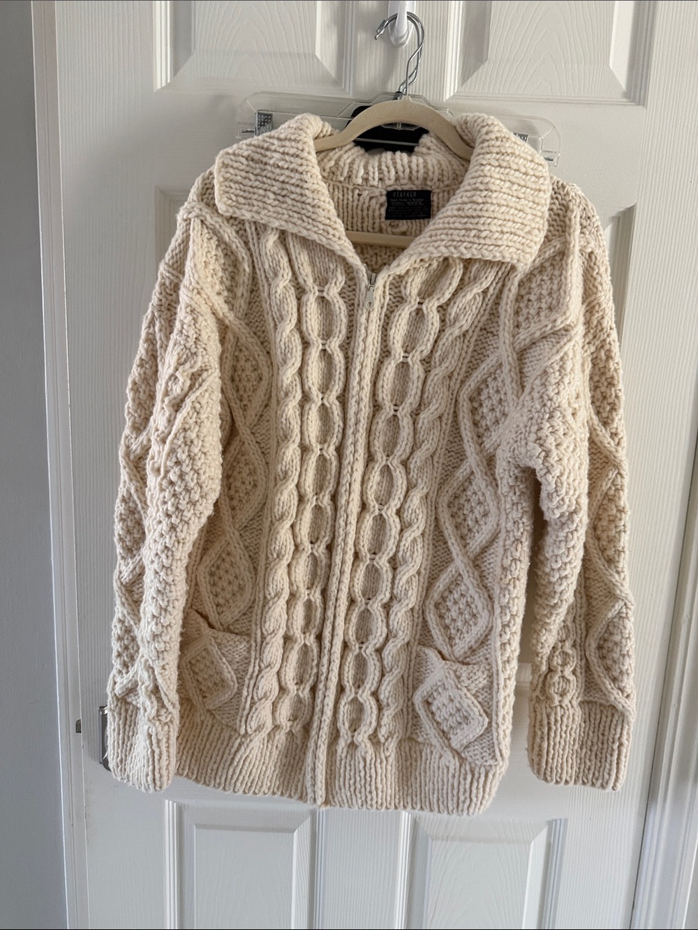 Otavalo handmade an Ecuador fisherman 100% Wool Zip Front Cardigan chunky